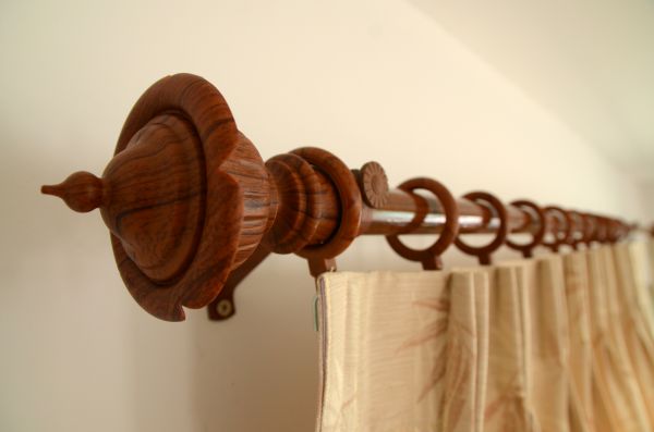 Cost of Curtain Rod Mounting in El Dorado Hills