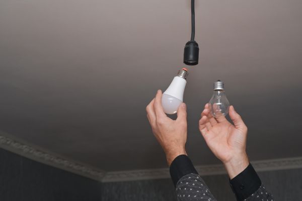 Cost of Light Bulbs Replacement in El Dorado Hills