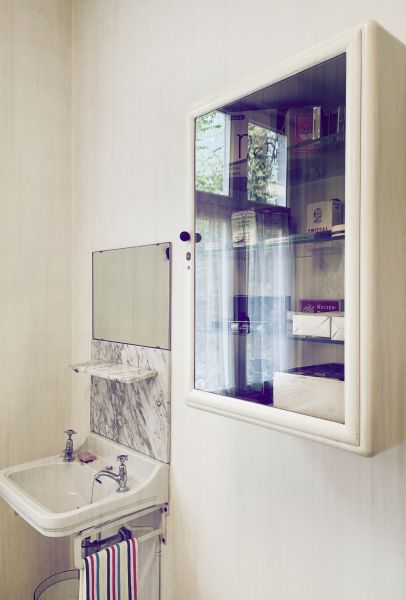 Cost of Medicine Cabinet Installation in El Dorado Hills